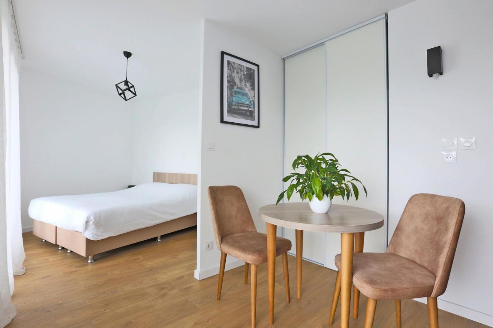 Kosy Appart'Hotels - La Maison Des Chercheurs Вандёвр-ле-Нанси Экстерьер фото